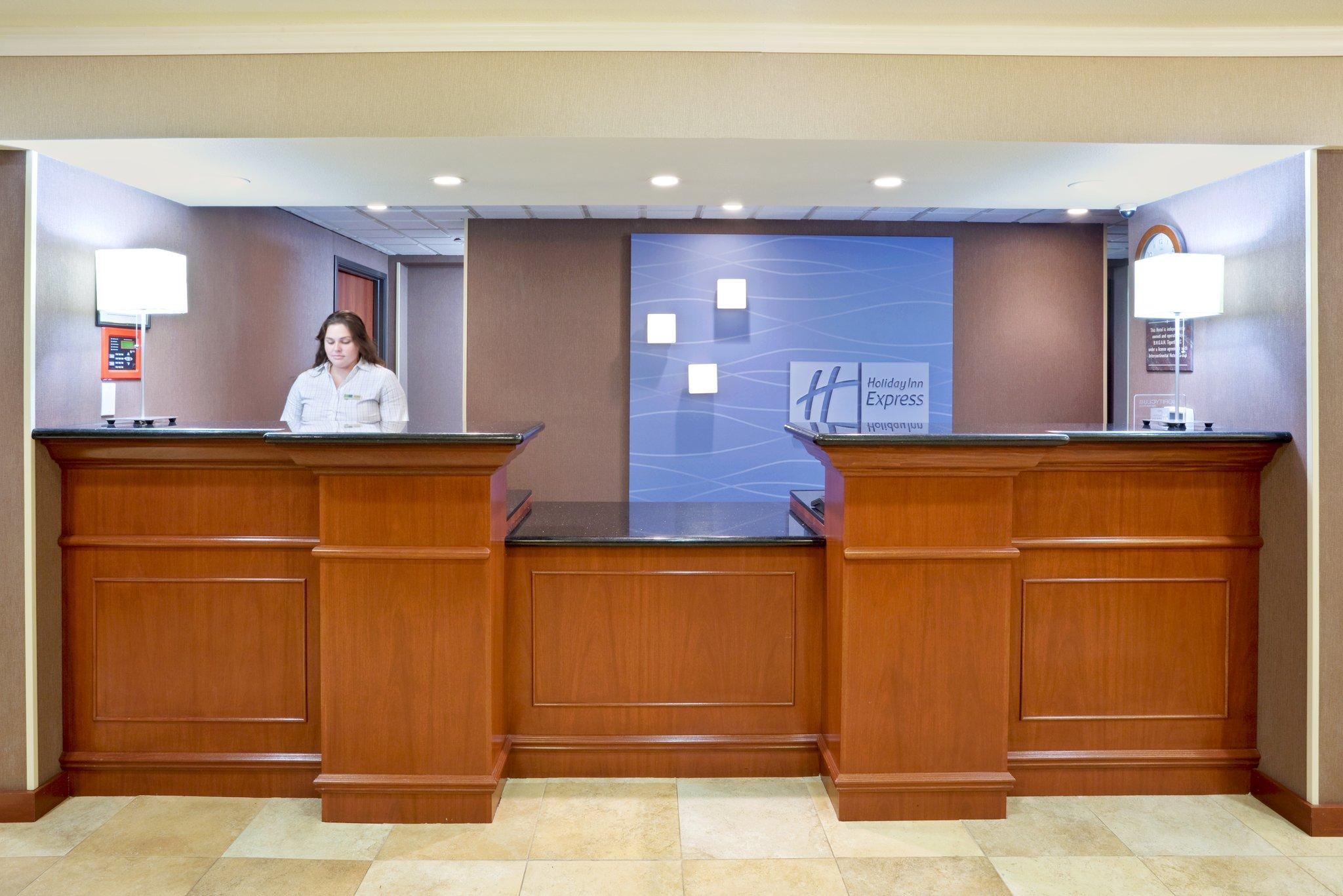 Hampton Inn & Suites Тайґард Екстер'єр фото