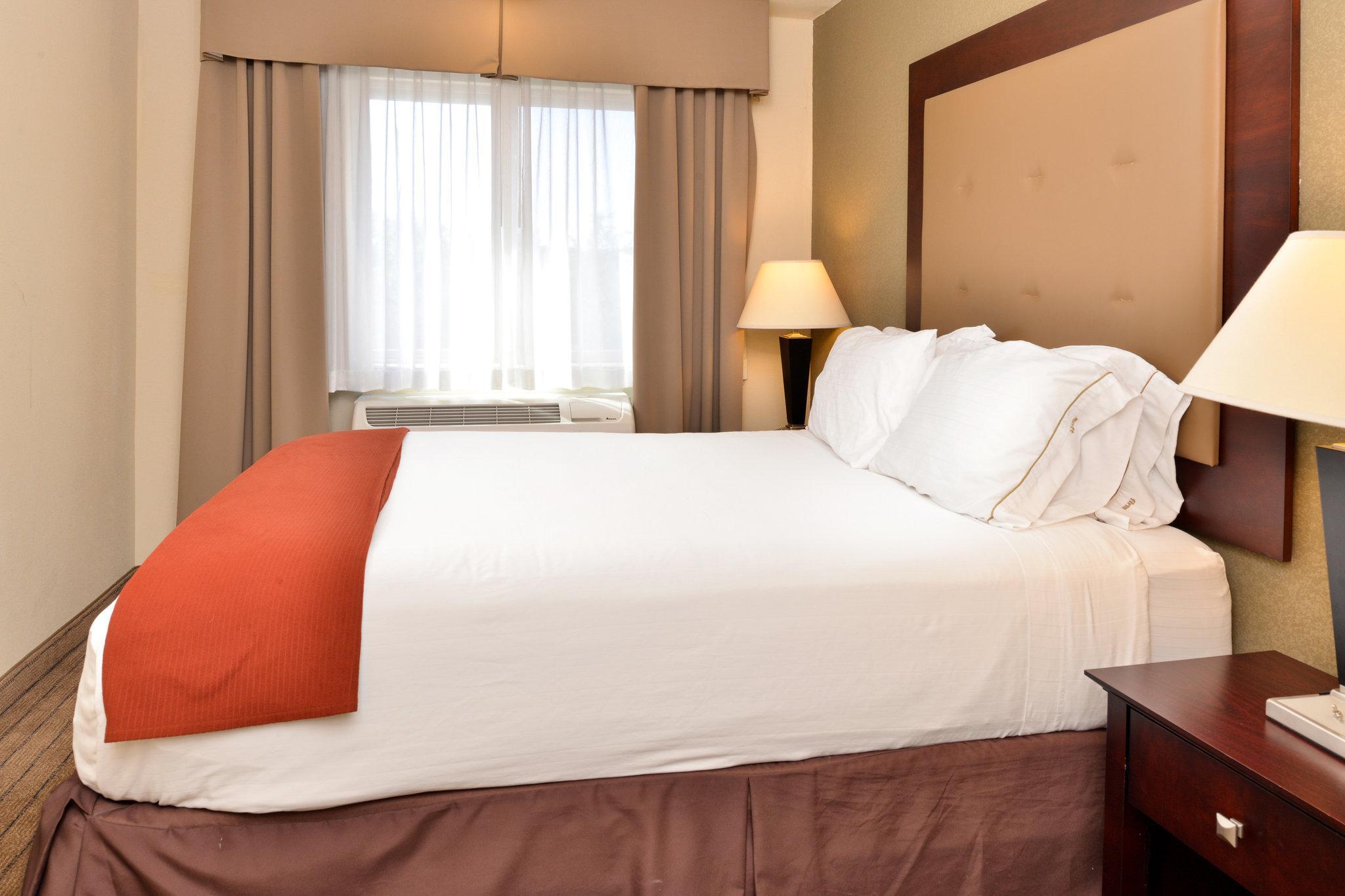 Hampton Inn & Suites Тайґард Екстер'єр фото