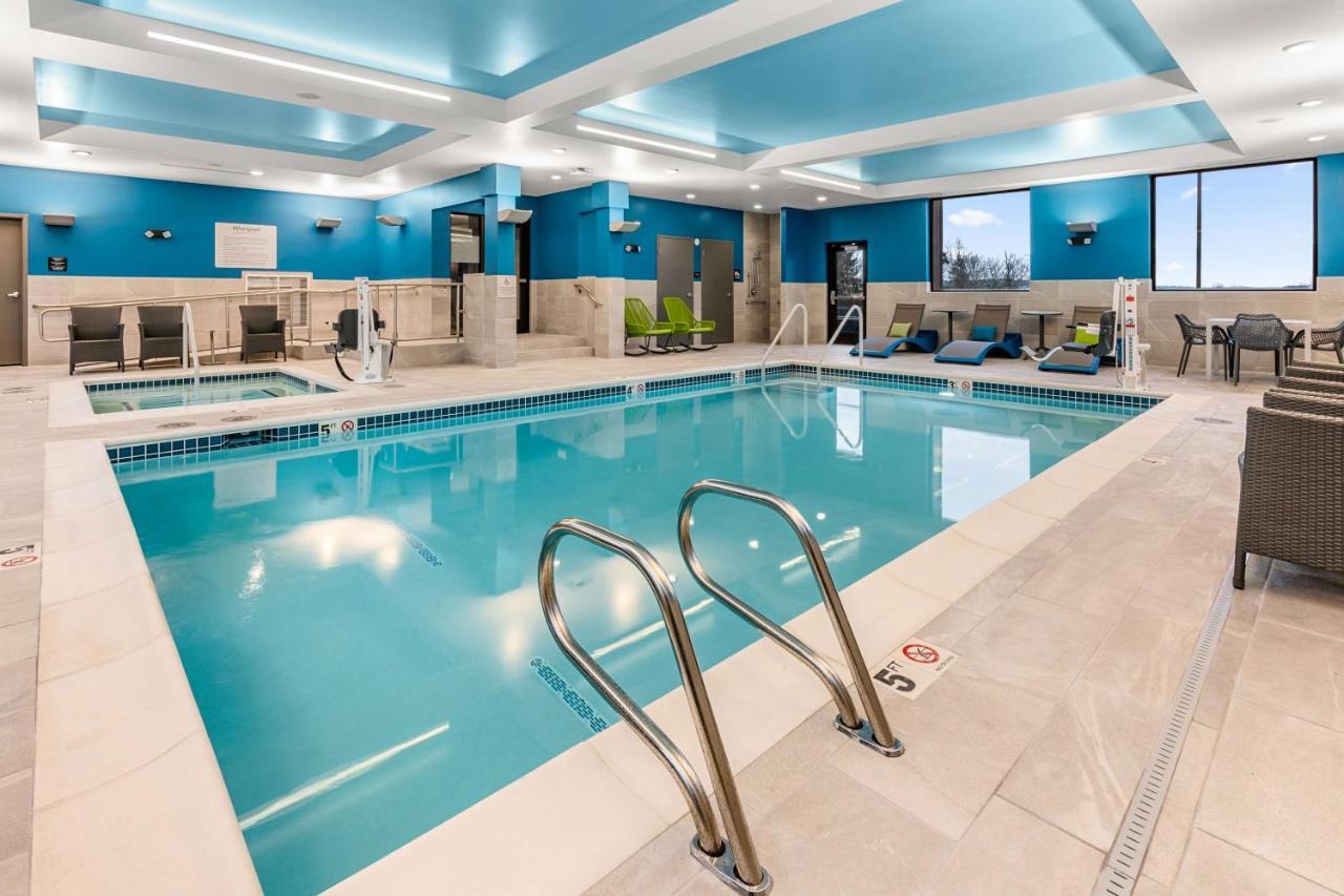 Hampton Inn & Suites Тайґард Екстер'єр фото